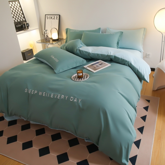 91家纺网 家纺一手货源 找家纺 啊雅家居 新款纯色水洗磨毛亲肤绣花床单款床笠款四套件 奶石兰加奶星蓝