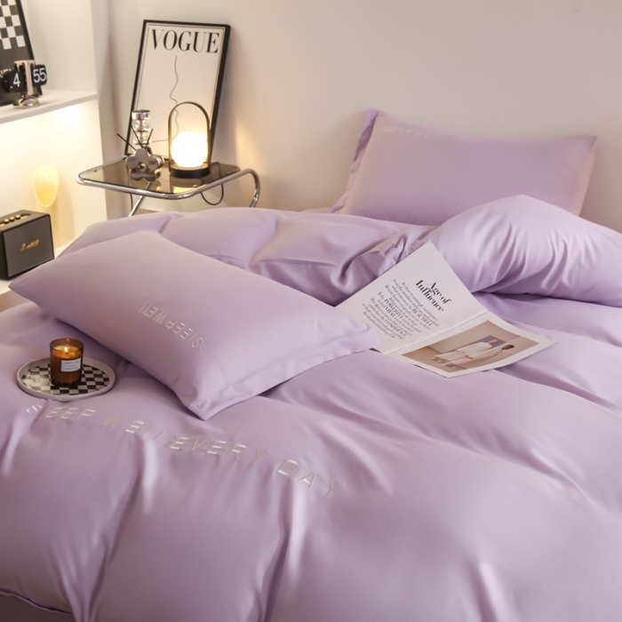 91家纺网 家纺一手货源 找家纺 啊雅家居2025新款纯色水洗磨毛亲肤绣花床单款床笠款四套件 奶紫
