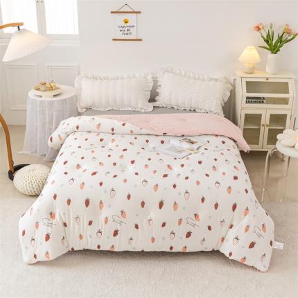 91家纺网 家纺一手货源 找家纺 亚龙工厂店2023新款A类针织棉豆豆被 冬被 缤纷草莓