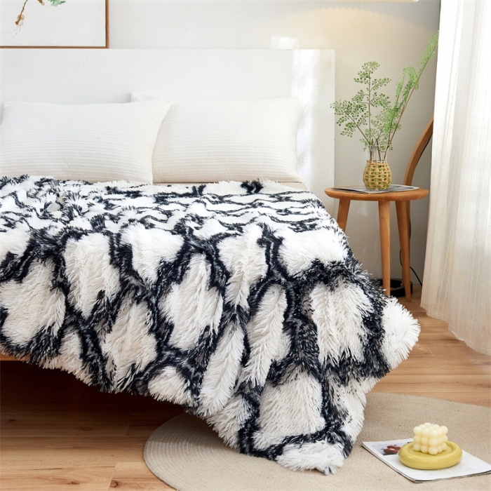 91家纺网 家纺一手货源 找家纺 品尚嘉水貂绒毛毯长毛绒法莱绒双层跨境外贸毯子-扎染系黑白格子
