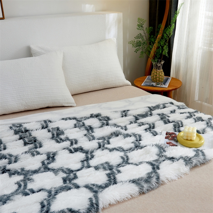 91家纺网 家纺一手货源 找家纺 品尚嘉水貂绒毛毯长毛绒法莱绒双层跨境外贸毯子-扎染系灰白格子