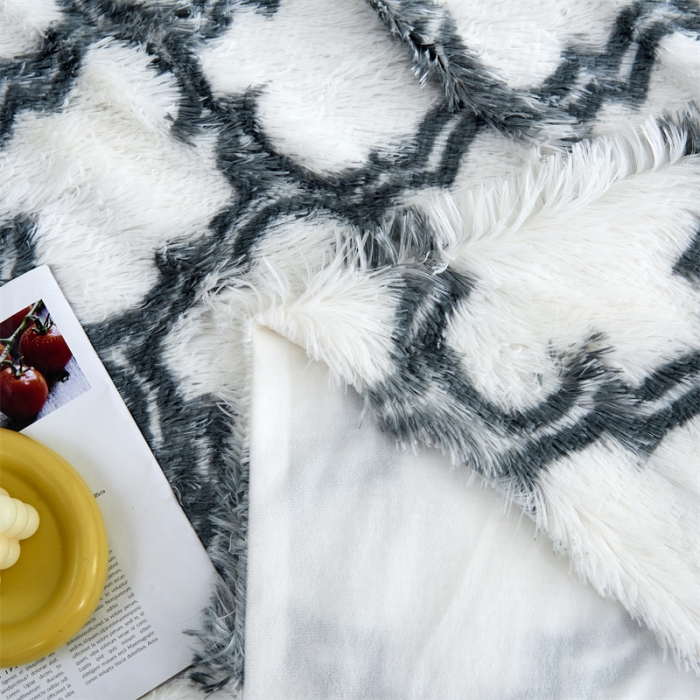 91家纺网 家纺一手货源 找家纺 品尚嘉水貂绒毛毯长毛绒法莱绒双层跨境外贸毯子-扎染系灰白格子
