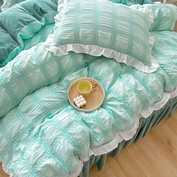 91家纺网 家纺一手货源 找家纺 绒兔兔 A版泡泡纱+B版牛奶绒韩版床裙床单四件套 水绿