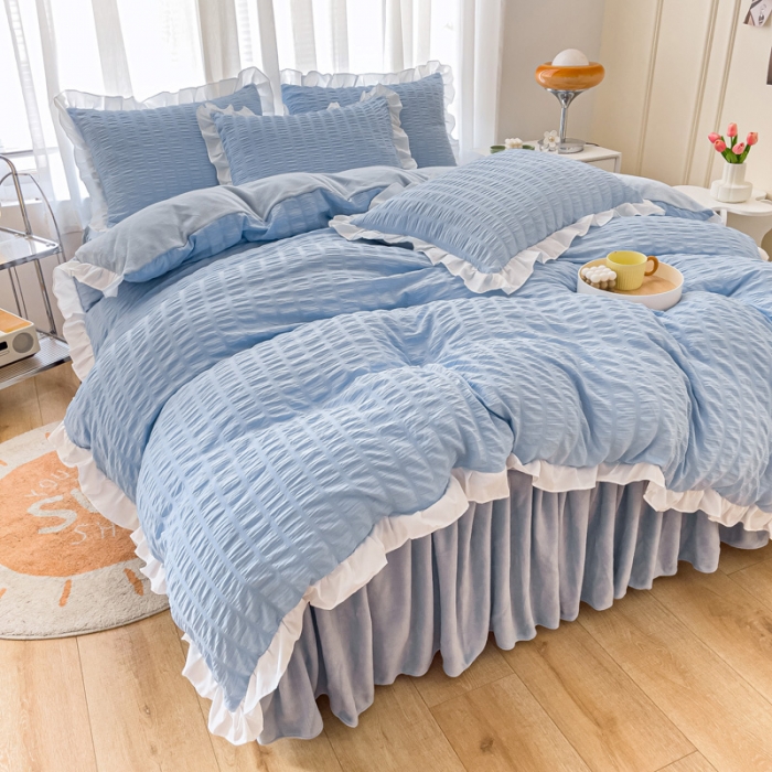 91家纺网 家纺一手货源 找家纺 绒兔兔 A版泡泡纱+B版牛奶绒韩版床裙床单四件套 天空蓝