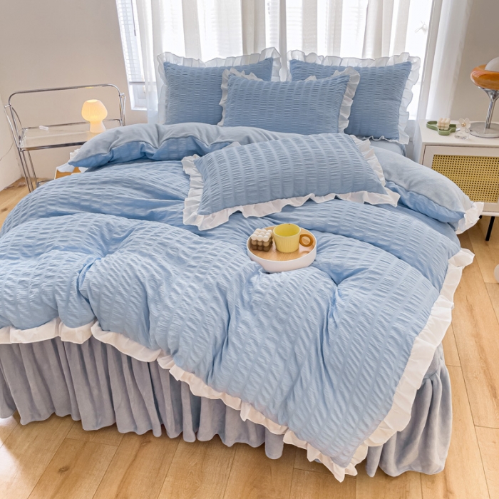 91家纺网 家纺一手货源 找家纺 绒兔兔 A版泡泡纱+B版牛奶绒韩版床裙床单四件套 天空蓝