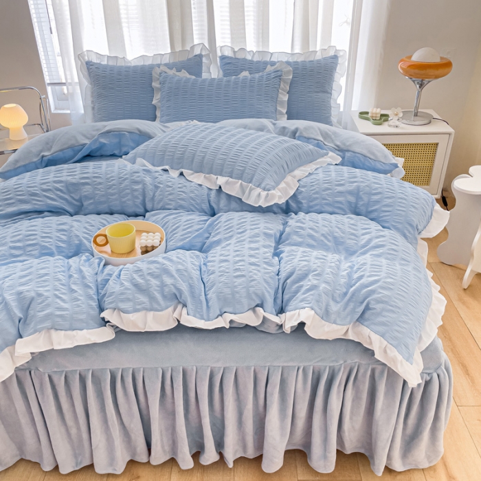 91家纺网 家纺一手货源 找家纺 绒兔兔 A版泡泡纱+B版牛奶绒韩版床裙床单四件套 天空蓝