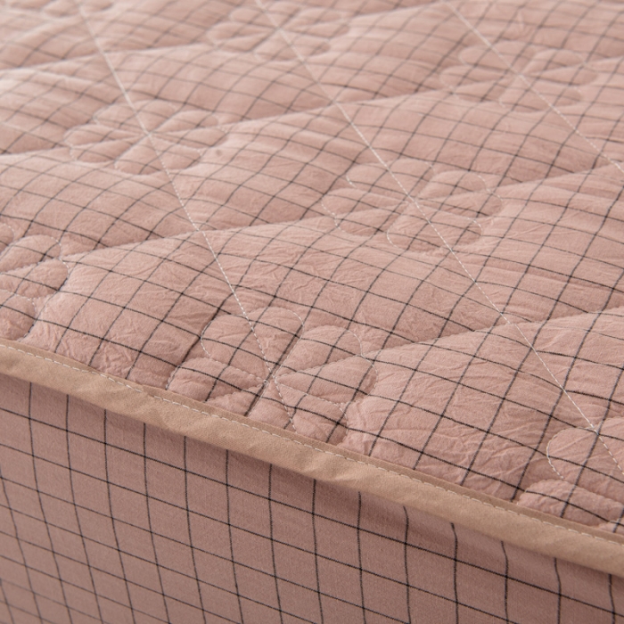 91家纺网 家纺一手货源 找家纺 席世家 2022新款色织全棉加棉床笠 粉小格