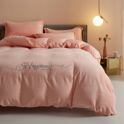 91家纺网 家纺一手货源 找家纺 （总）美澳 2025新款高克重刺绣牛奶绒四件套提供买家秀