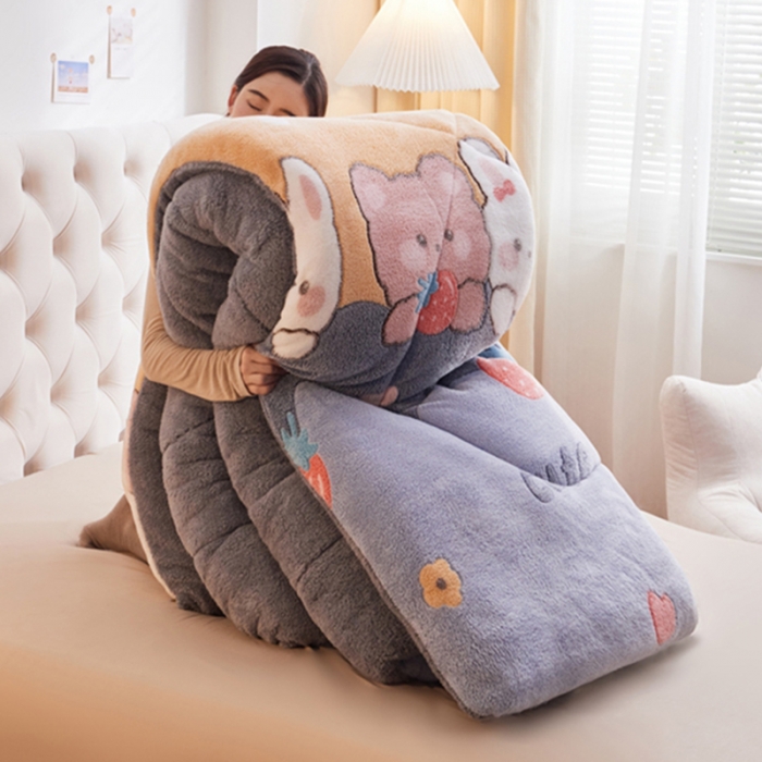 91家纺网 家纺一手货源 找家纺 畅销被业2025新款加厚保暖雪花绒冬被 软萌小熊-黄