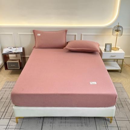 91家纺网 家纺一手货源 找家纺 艾可可 2024新款德绒100支A类纯色床笠三件套 皮皮红