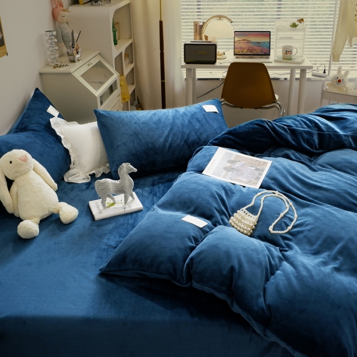 91家纺网 家纺一手货源 找家纺 （总）啊雅家居2025新款寒冬克星纯色双面绒牛奶绒简约四件套