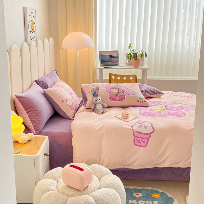 91家纺网 家纺一手货源 找家纺 博雅 2022新款婴儿绒大版印花系列四件套 哄哄我-红