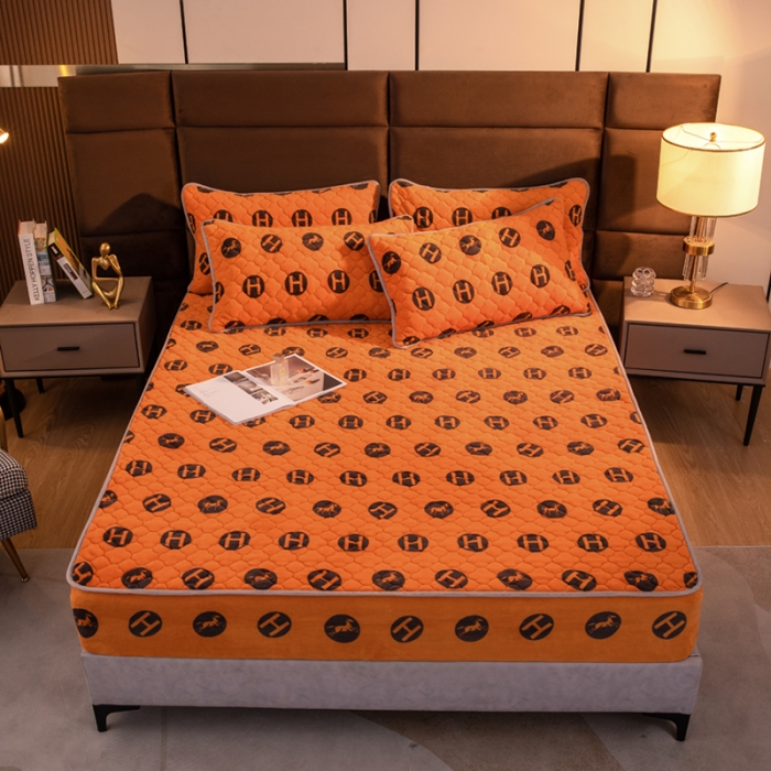 91家纺网 家纺一手货源 找家纺 美莱 2022年夹棉加厚牛奶绒床笠单件三件套直播爆款 爱玛橙