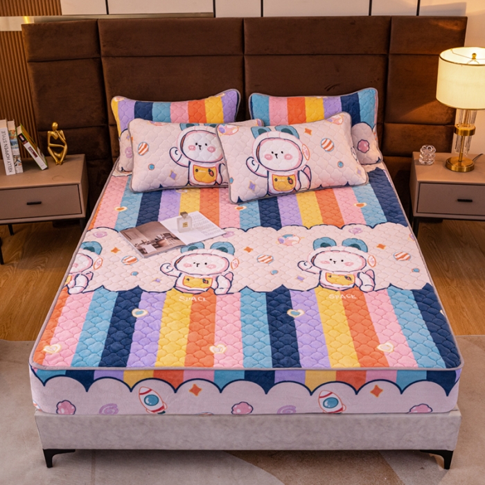 91家纺网 家纺一手货源 找家纺 美莱 2022年夹棉加厚牛奶绒床笠单件三件套直播爆款 彩虹兔