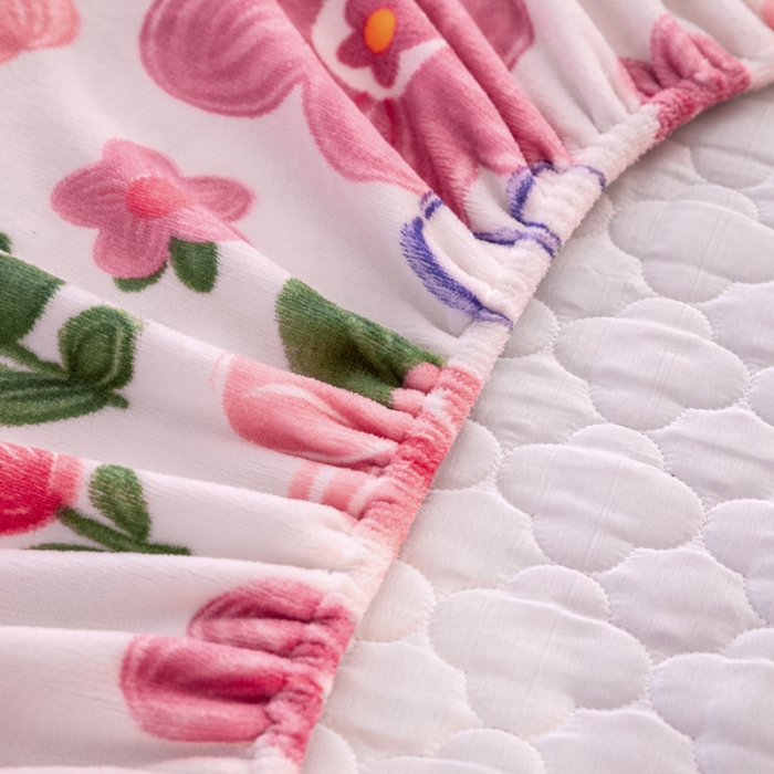 91家纺网 家纺一手货源 找家纺 美莱 2022年夹棉加厚牛奶绒床笠单件三件套直播爆款 彩心兔