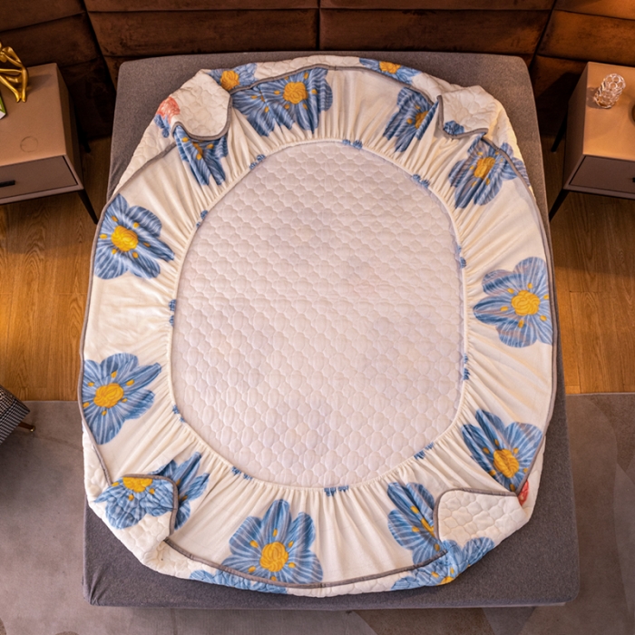 91家纺网 家纺一手货源 找家纺 美莱 2022年夹棉加厚牛奶绒床笠单件三件套直播爆款 赫本花