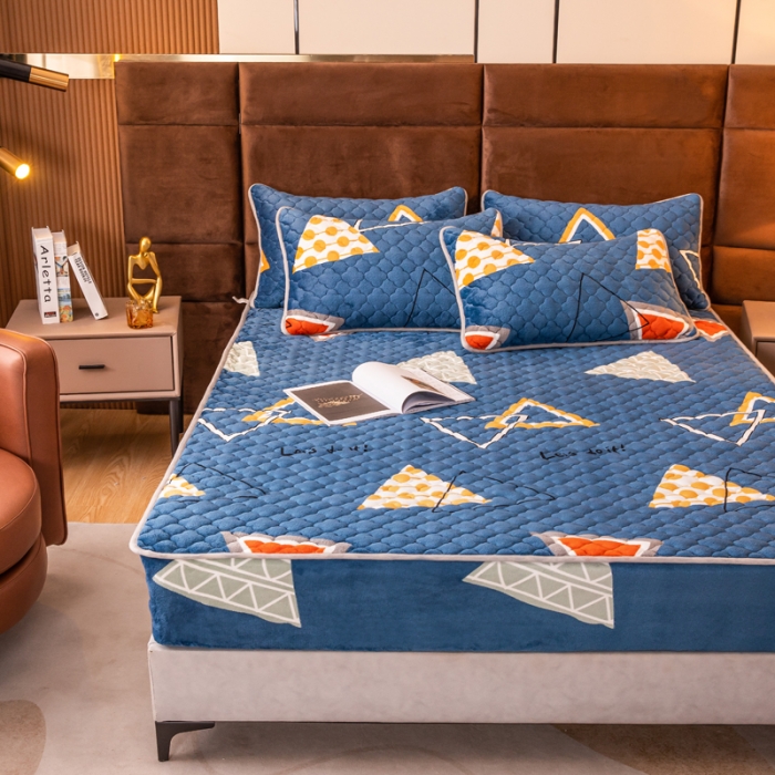 91家纺网 家纺一手货源 找家纺 美莱 2022年夹棉加厚牛奶绒床笠单件三件套直播爆款 奇妙爱恋-兰