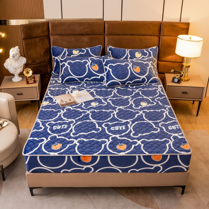 91家纺网 家纺一手货源 找家纺 美莱 2022年夹棉加厚牛奶绒床笠单件三件套直播爆款 幸运小熊