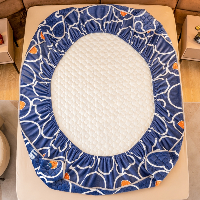 91家纺网 家纺一手货源 找家纺 美莱 2022年夹棉加厚牛奶绒床笠单件三件套直播爆款 幸运小熊