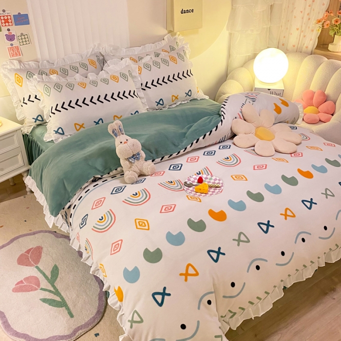 91家纺网 家纺一手货源 找家纺 绒兔兔 2022新款印花牛奶绒四件套提供买家秀几何空间