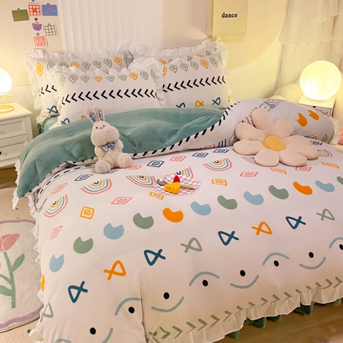 91家纺网 家纺一手货源 找家纺 绒兔兔 2022新款印花牛奶绒四件套提供买家秀几何空间