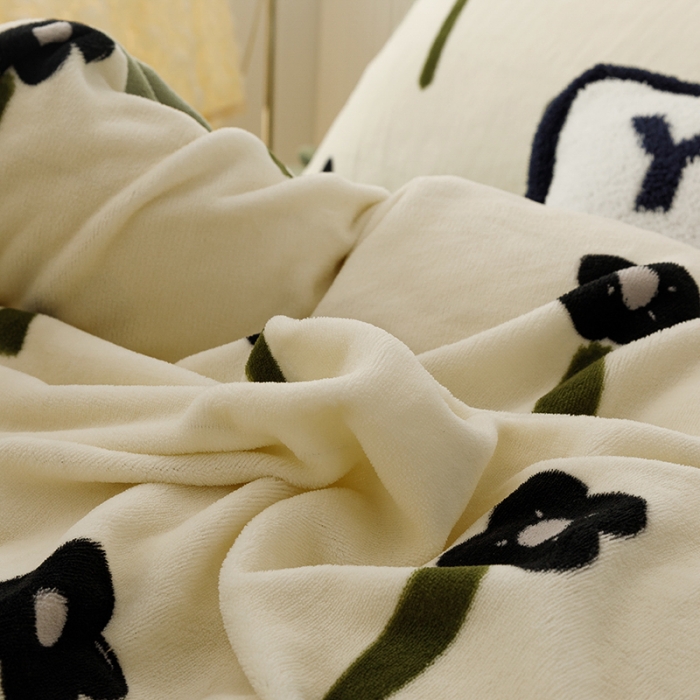 91家纺网 家纺一手货源 找家纺 （总）特价清仓210克加厚牛奶绒被套 单品被罩 直播团购福利