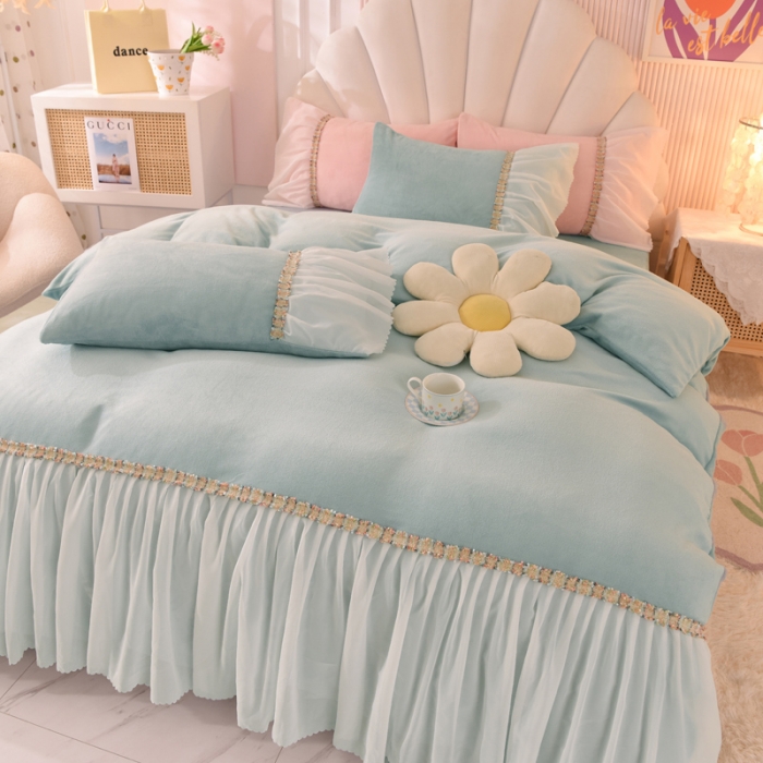 91家纺网 家纺一手货源 找家纺 （总）艾米家居 2022秋冬新款牛奶绒花边四件套爱莎系列