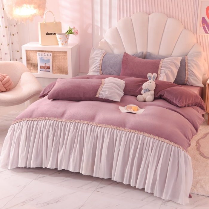 91家纺网 家纺一手货源 找家纺 艾米家居 2022秋冬新款牛奶绒花边四件套爱莎系列 紫色