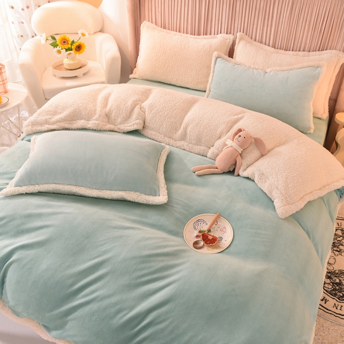 91家纺网 家纺一手货源 找家纺 艾米家居  2022秋冬新款羊羔绒拼牛奶绒系列 豆绿