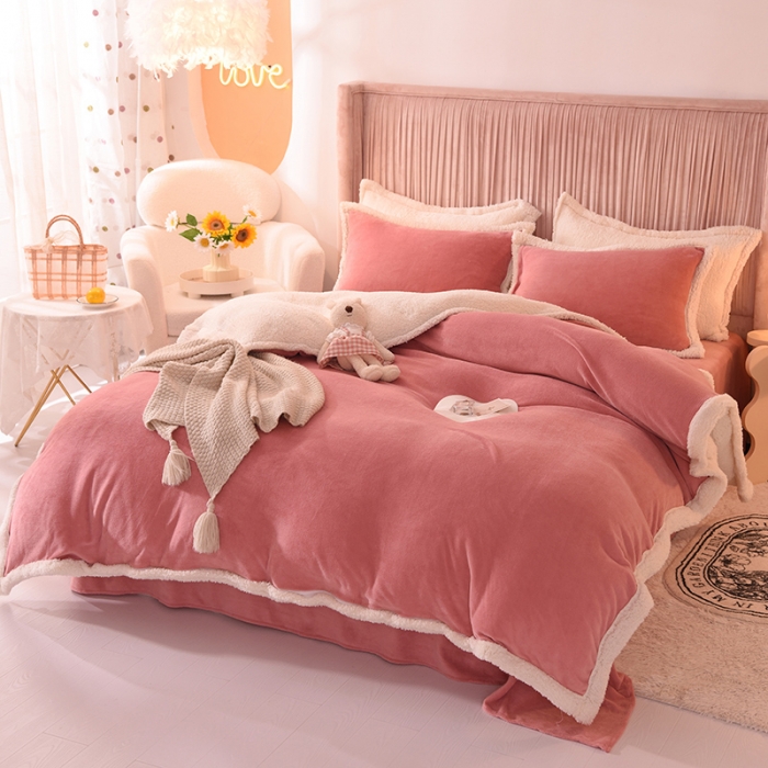 91家纺网 家纺一手货源 找家纺 艾米家居  2022秋冬新款羊羔绒拼牛奶绒系列 豆沙