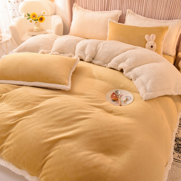 91家纺网 家纺一手货源 找家纺 艾米家居  2022秋冬新款羊羔绒拼牛奶绒系列 黄