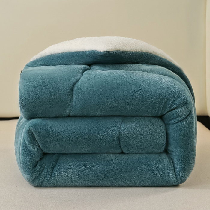 91家纺网 家纺一手货源 找家纺 吾秀 2022新款加厚保暖兔兔绒冬被 普蓝