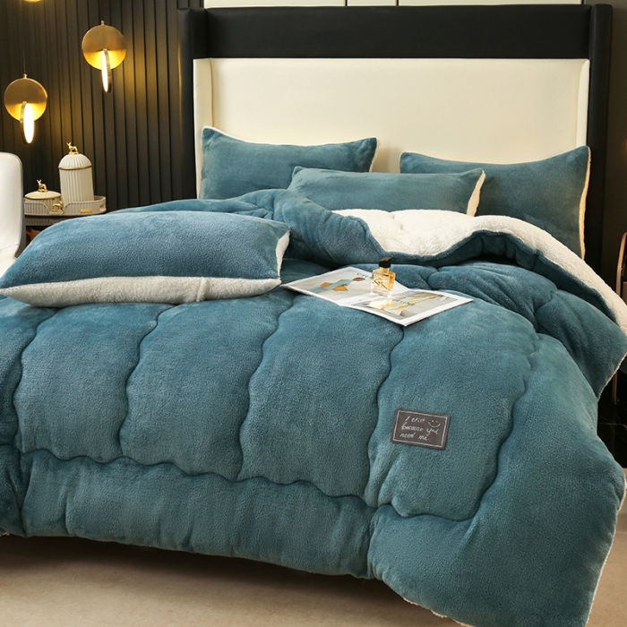 91家纺网 家纺一手货源 找家纺 吾秀 2022新款加厚保暖兔兔绒冬被 普蓝