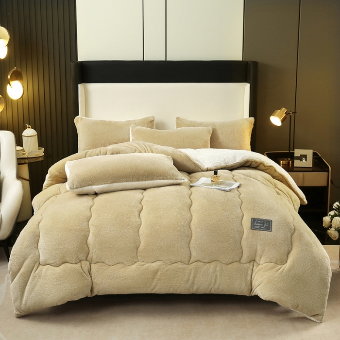 91家纺网 家纺一手货源 找家纺 吾秀 2022新款加厚保暖兔兔绒冬被 驼色