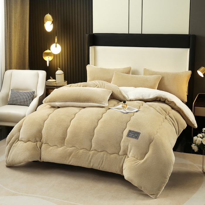 91家纺网 家纺一手货源 找家纺 吾秀 2022新款加厚保暖兔兔绒冬被 驼色