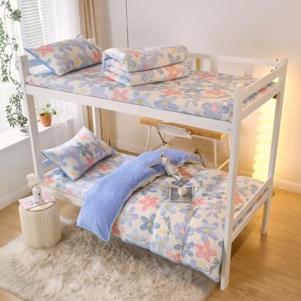 91家纺网 家纺一手货源 找家纺 金鑫汇 2022新款牛奶绒学生上下铺三件套 情人恰恰