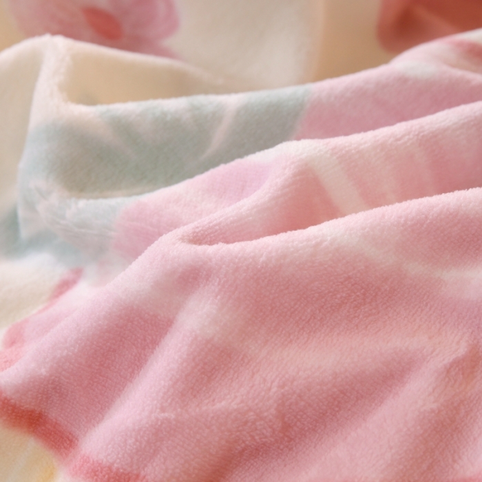 91家纺网 家纺一手货源 找家纺 金鑫汇 2022新款牛奶绒学生上下铺三件套 粉波波