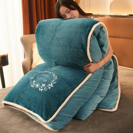 91家纺网 家纺一手货源 找家纺 （总）吾诺 2022 贝贝绒牛奶绒冬被 可拆洗被子二合一被芯