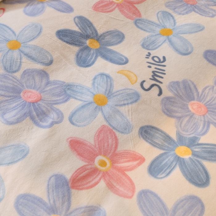 91家纺网 家纺一手货源 找家纺 金鑫汇 2022新款牛奶绒学生上下铺三件套 情人恰恰