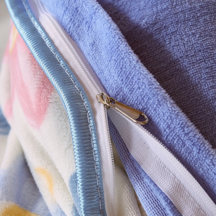 91家纺网 家纺一手货源 找家纺 金鑫汇 2022新款牛奶绒学生上下铺三件套 情人恰恰