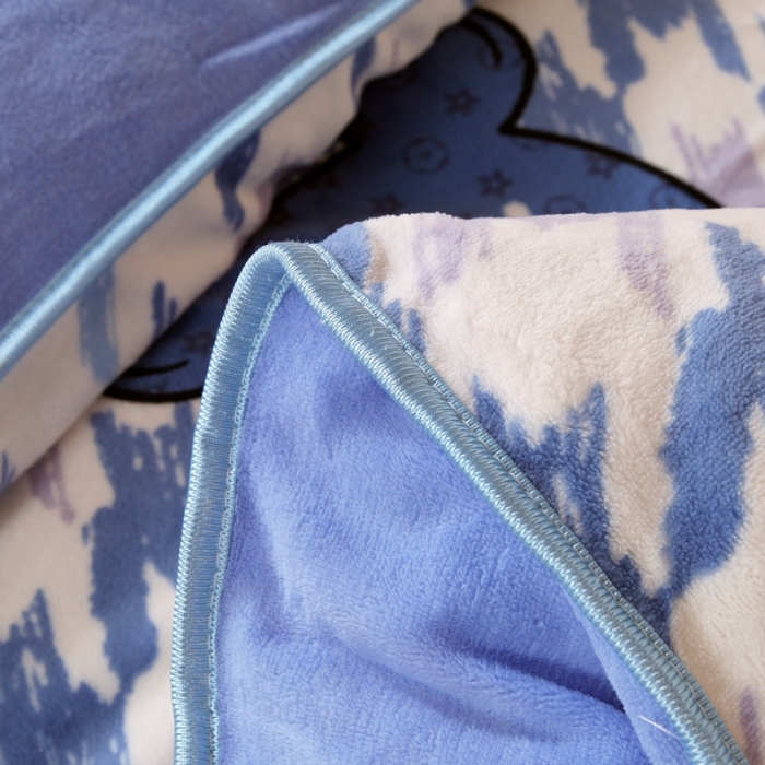 91家纺网 家纺一手货源 找家纺 金鑫汇 2022新款牛奶绒学生上下铺三件套 绅士熊-兰