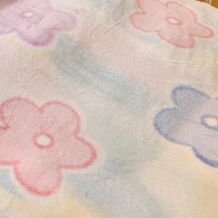 91家纺网 家纺一手货源 找家纺 金鑫汇 2022新款牛奶绒学生上下铺三件套 油菜五叶花朵