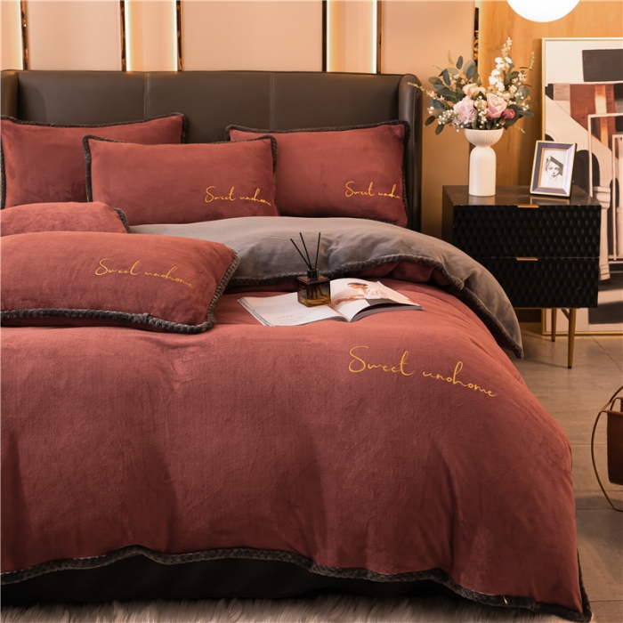 91家纺网 家纺一手货源 找家纺 吾诺 2022新款双拼色二合一冬被 双拼焦糖风格二