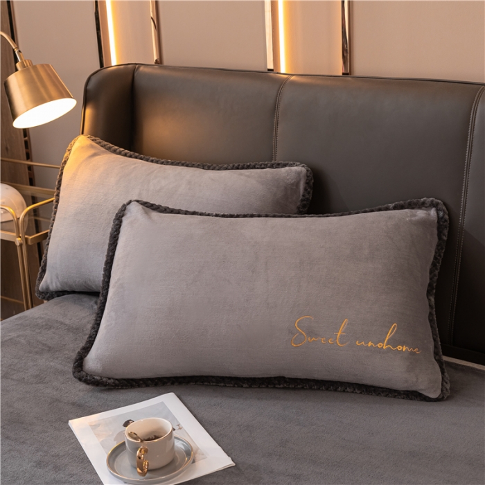 91家纺网 家纺一手货源 找家纺 吾诺 2022新款双拼色二合一冬被 双拼浅灰风格二