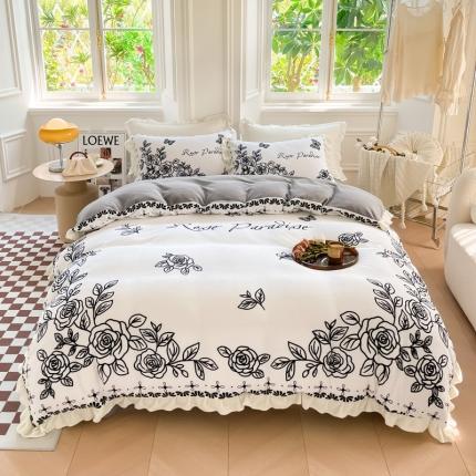 91家纺网 家纺一手货源 找家纺 懒猫 2022新款大版牛奶绒花边款四件套 清茶