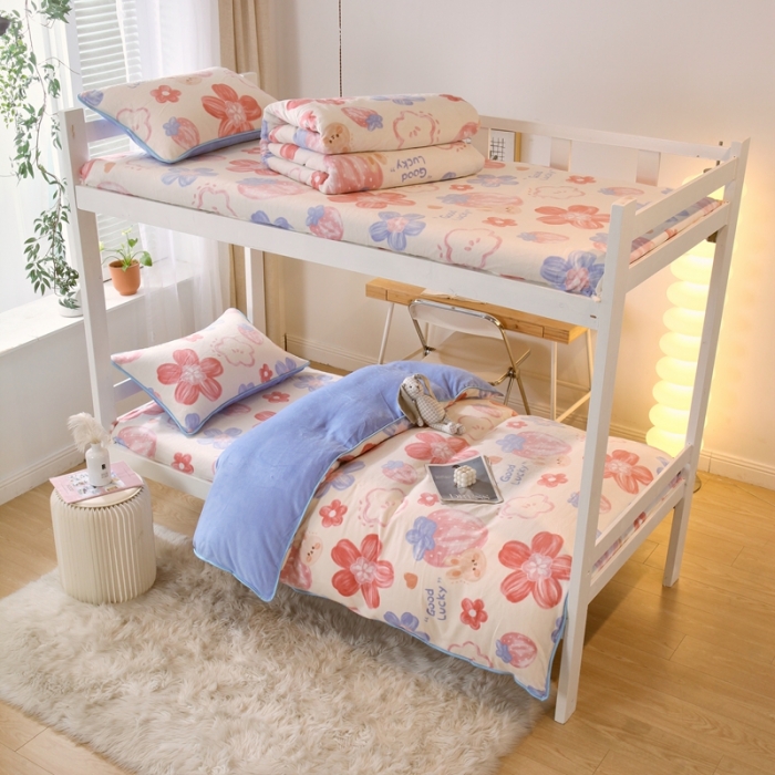 91家纺网 家纺一手货源 找家纺 （总）金鑫汇 2022新款牛奶绒学生上下铺三件套