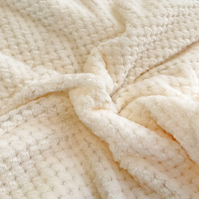 91家纺网 家纺一手货源 找家纺 慕尚 2022爆款牛奶绒贝贝绒夹棉3层加厚毛毯 加厚毯-布兰卡