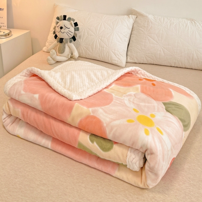 91家纺网 家纺一手货源 找家纺 慕尚 2022爆款牛奶绒贝贝绒夹棉3层加厚毛毯 加厚毯-花蕾