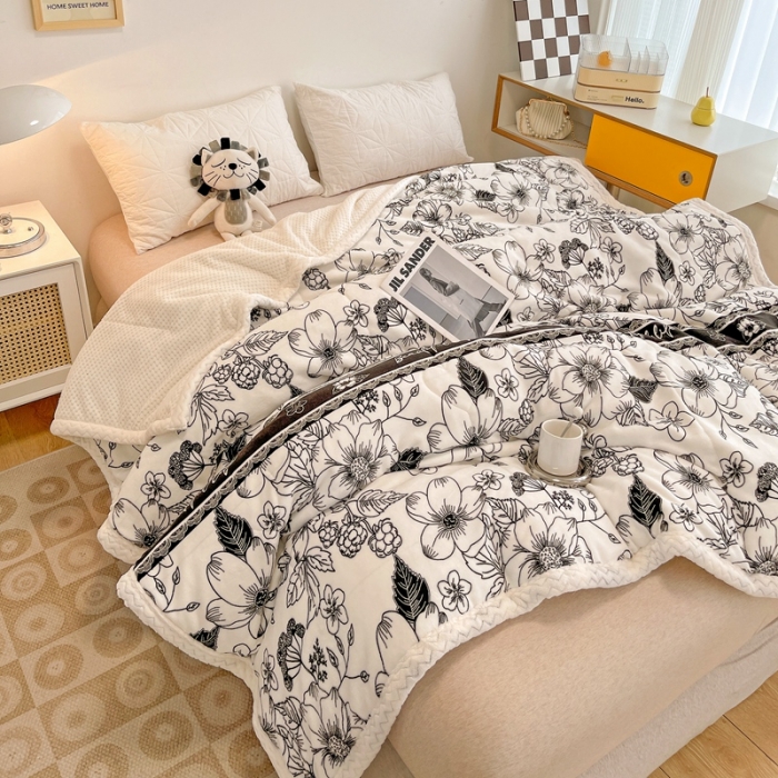 91家纺网 家纺一手货源 找家纺 慕尚 2022爆款牛奶绒贝贝绒夹棉3层加厚毛毯 加厚毯-丽莎