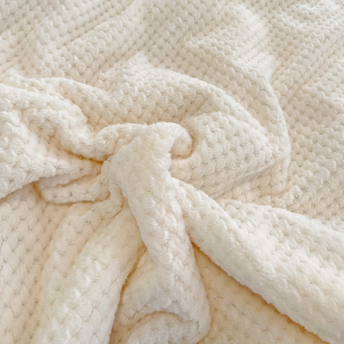 91家纺网 家纺一手货源 找家纺 慕尚 2022爆款牛奶绒贝贝绒夹棉3层加厚毛毯 加厚毯-幸运花绒